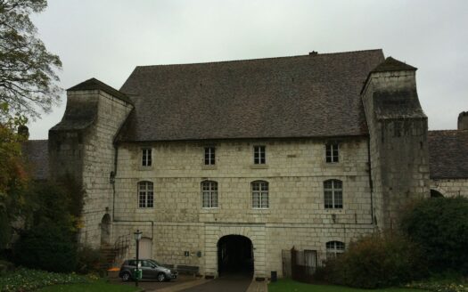 maison besançon saint claude