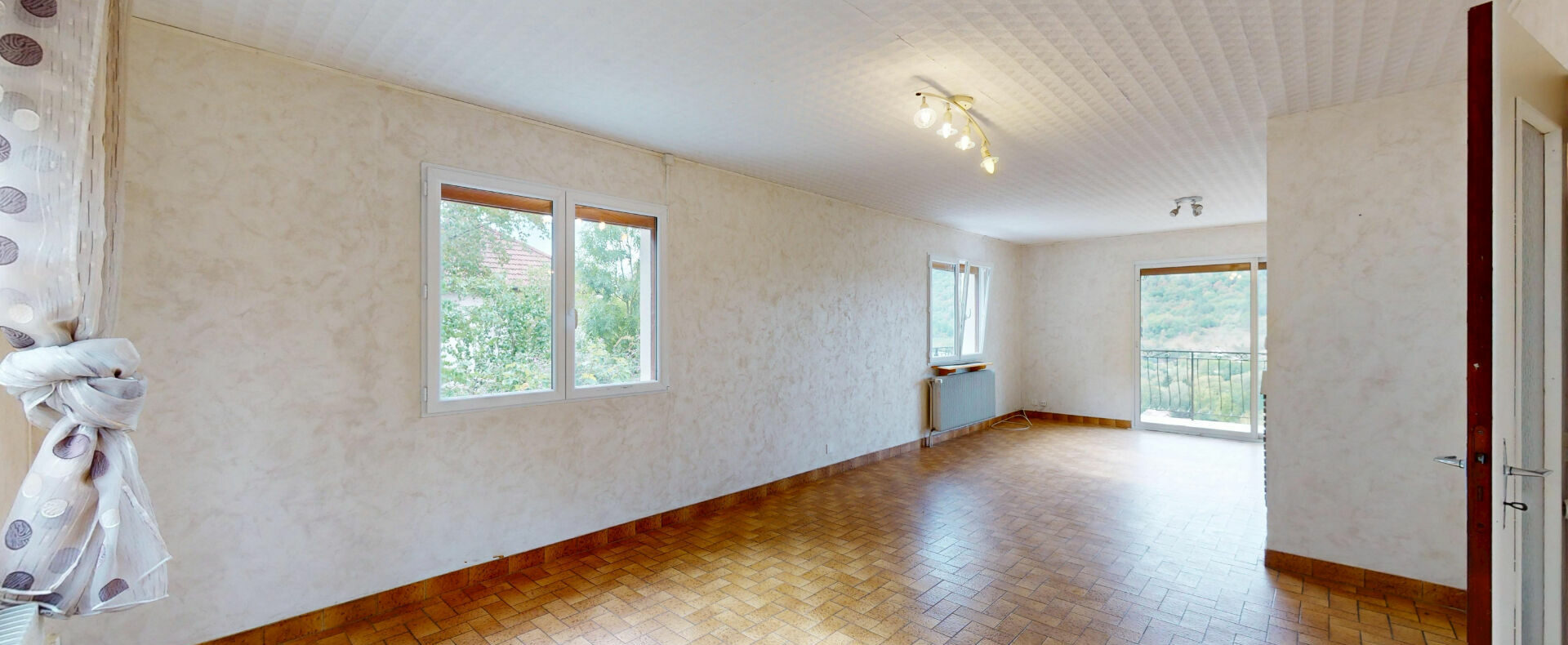 Maison 6 pièces 130 m² · à Beure · 130 m² · 220 000 €